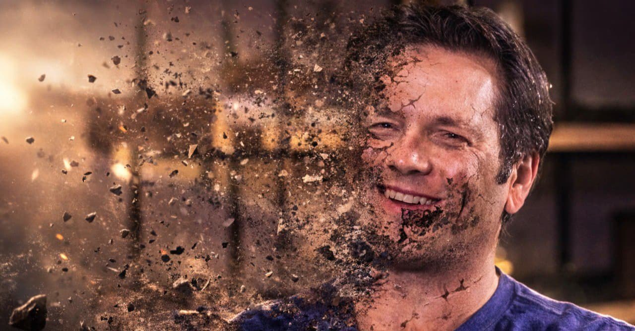 Крупные перестановки в Xbox Фил Спенсер уходит на пенсию Сара Бонд подала в отставку новым главой стала директор ИИ подразделения Microsoft Спенсер проработал в Microsoft почти 38 лет 12 лет возглавлял игровое подразделение компании Его последним рабочим днем станет 23 февраля
