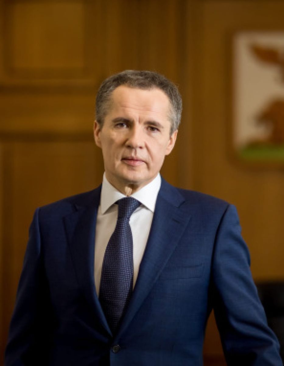 Вячеслав Гладков: «У нас должен быть кадровый профицит врачей и среднего медперсонала, чтобы нашим жителям оказывалась качественная помощь»  В ходе еженедельного оперативного заседания областного правительства главе региона доложили о динамике трудоустройства средних медработников в государственные медицинские учреждения Белгорода, Старого Оскола и Губкина.  Подробнее: moe-belgorod.ru/news/society/1232974