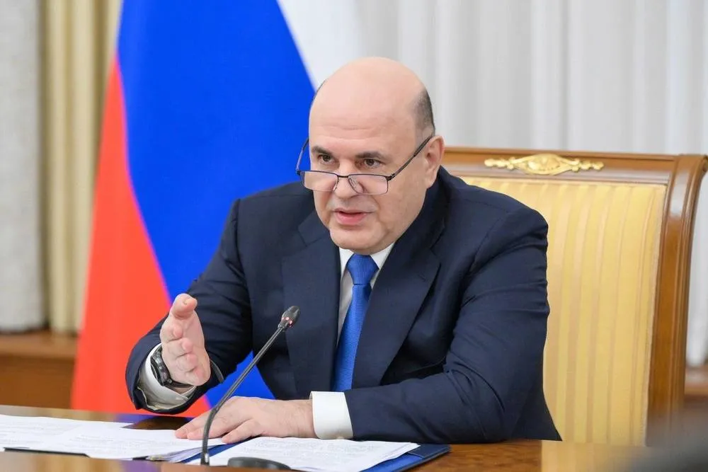Регионы России получат дополнительные средства на развитие IT в здравоохранении Об этом сообщил Председатель Правительства РФ Михаил Мишустин на заседании кабмина По его словам Правительство РФ направит 10 млрд рублей 84 регионам страны для развития информационных технологий в сфере здравоохранения За счет этих средств продолжим налаживать взаимодействие всех медицинских информационных систем будет внедряться и электронный документооборот в том числе с применением технологий искусственного интеллекта рассказал Михаил Мишустин   Комитет По Охране Здоровья VK MAX