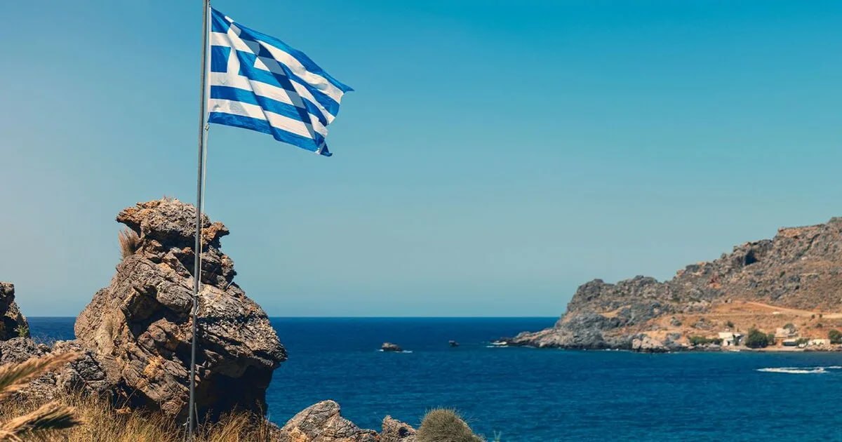 Греция и Мальта стали главным препятствием на пути к реализации предложения Европейского союза заменить российское ограничение цен на нефть запретом на услуги необходимые для транспортировки этого топлива bloomberg jkinvest news jkinvest