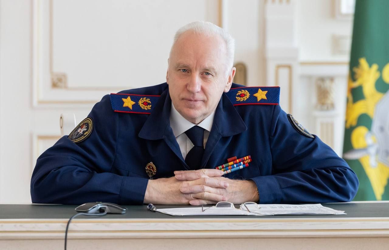 Бастрыкин взял на контроль ситуацию с аварийным домом в Липецке Председатель Следственного комитета РФ Александр Бастрыкин потребовал отчёта о ходе проверки по факту систематического нарушения прав жителей многоквартирного дома на улице Семашко в Липецке. ↗ Прислать новость Подписаться