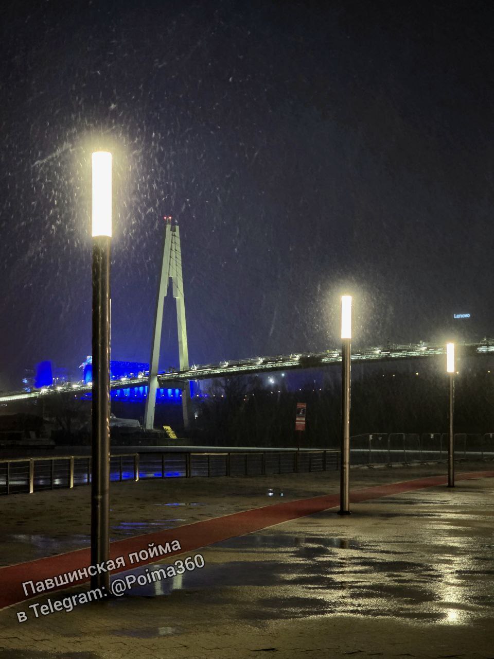 В Московском регионе пошёл долгожданный снег По прогнозам синоптиков вечером и ночью выпадет до 3 см осадков Снежный покров продержится 2 3 дня Подпишись Poima360