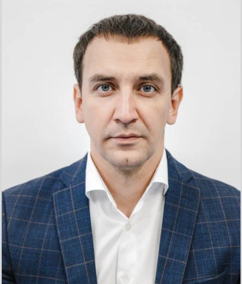 Руководителем департамента информационной политики Кузбасса назначен Евгений Романов С ноября 2020 года он работал руководителем Центра управления регионом ЦУР Кузбасса а до этого занимал должность заместителя начальника территориального управления жилого района Лесная Поляна города Кемерово Вести Кузбасс Написать