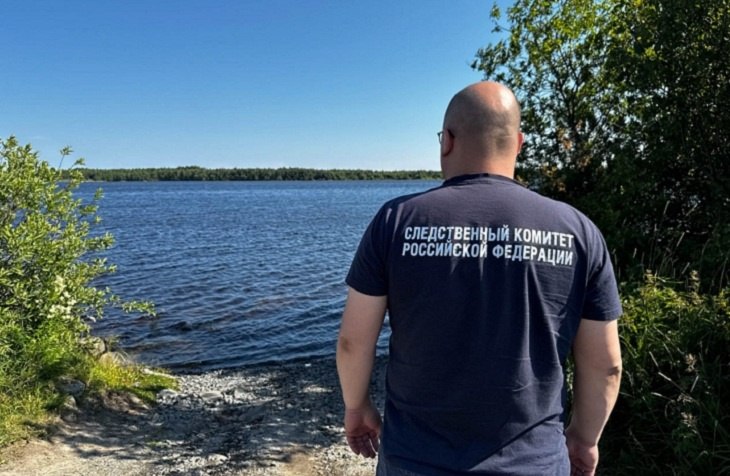 В Карелии нашли тело пропавшей туристки из группы волгоградских байдарочников  Растаяли надежды на чудо родных Валерии Пужняк– ее тело накануне было найдено добровольцами отряда «Длинный Берег» на острове Малые Кималище.  Напомним, группа туристов попала в шторм на Белом море, пропали трое человек. Двое погибли, третьего еще ищут.