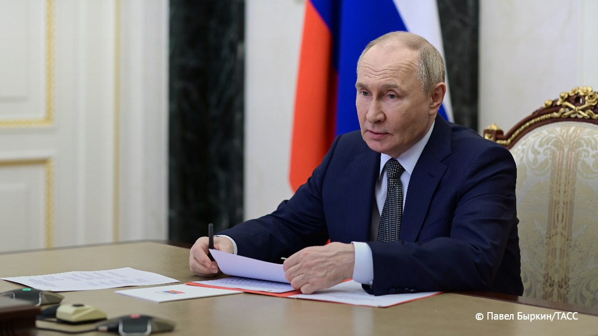 Путин подписал указ об утверждении Стратегии государственной национальной политики России до 2036 года До 95 жителей РФ должны к 2036 году идентифицировать себя в первую очередь как россиян следует из стратегии нацполитики