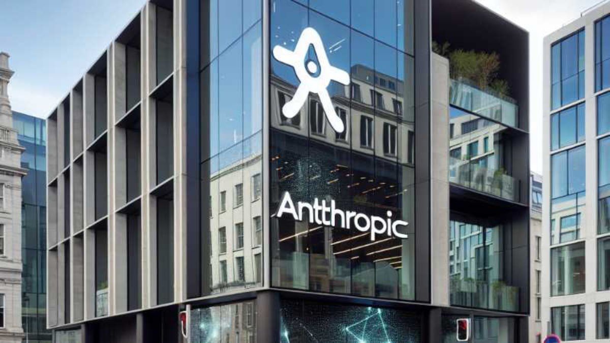 Anthropic PBC планирует потратить 50 миллиардов долларов на строительство специализированных центров обработки данных для работы с искусственным интеллектом в нескольких регионах США включая Техас и Нью Йорк Это последнее крупное вложение в инфраструктуру для поддержки бума в сфере ИИ jkinvest news jkinvest