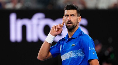 Джокович обойдёт Медведева в рейтинге ATP после выхода в полуфинал Australian Open   Сербский теннисист Новак Джокович обойдёт россиянина Даниила Медведева в рейтинге ATP по итогам Australian Open.  Читать далее