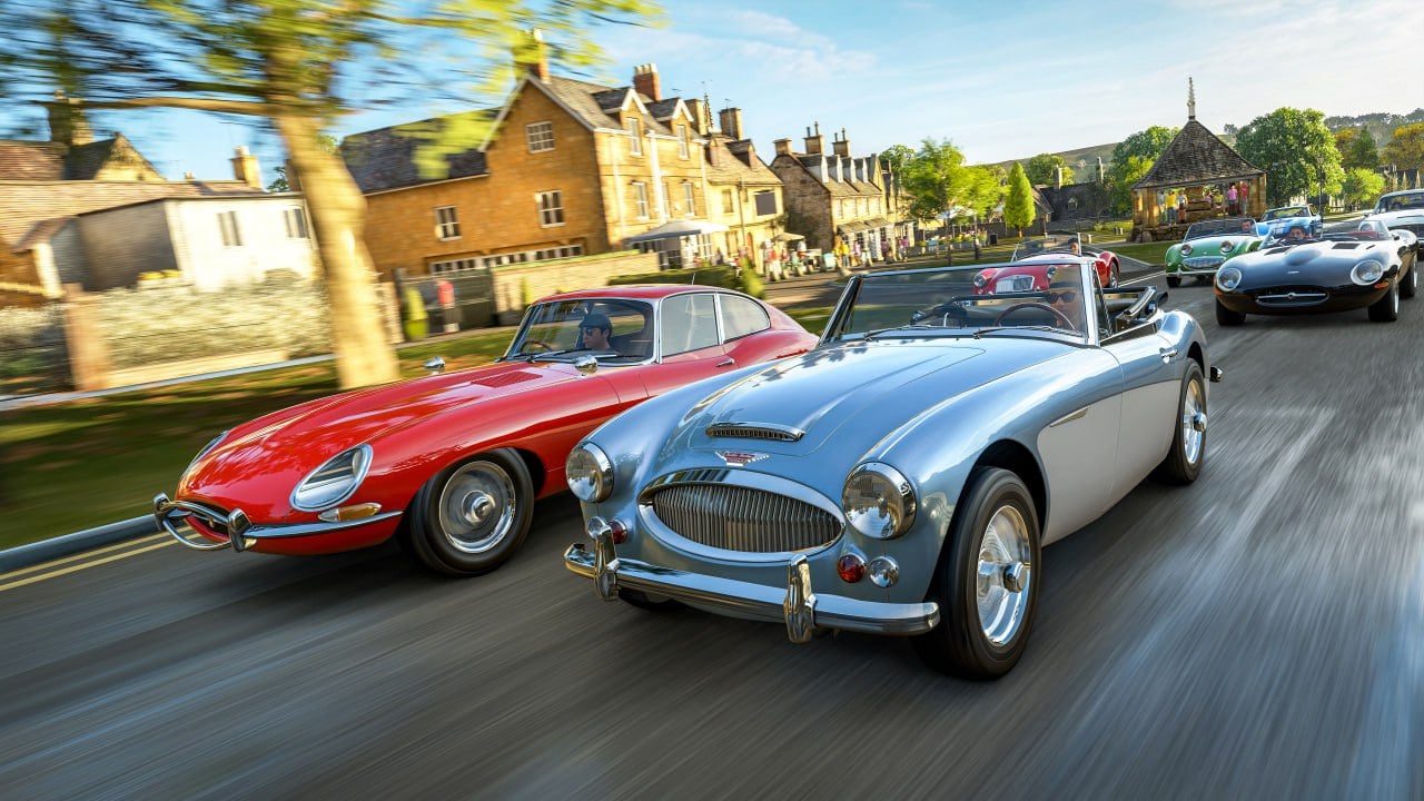 Forza Horizon 4 больше не продается в цифровых магазинах  Игру нельзя купить в Steam и Microsoft Store, поскольку у разработчиков истекли лицензионные соглашения с партнерами.  Накануне гоночный симулятор можно было приобрести с огромной скидкой в 80 процентов.  Forza Horizon 4 вышла в 2018 году. Гоночная игра была высоко оценена геймерами и критиками.  Играли?    РЕСПАУН