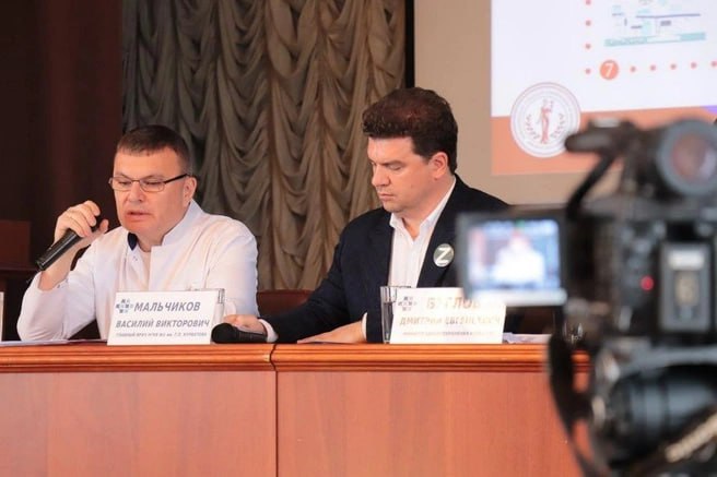 ⏺Дмитрий Беглов проработал на посту министра здравоохранения Кузбасса три полных года и, по информации источника , написал «заявление по собственному». Причины ухода 42-летнего чиновника еще не названы, но в свое время он заменил предшественника, который также подал в отставку из-за выгорания. С чего начинал карьеру чиновник и чем запомнился сибирякам — в материале Леры Городецкой. ⏹