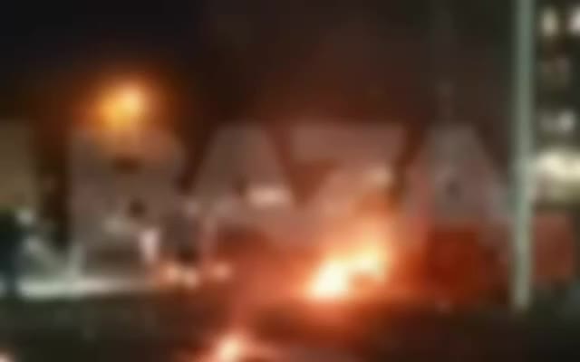 Обломки БПЛА упали в Краснодаре рядом с ТЦ Меридиан