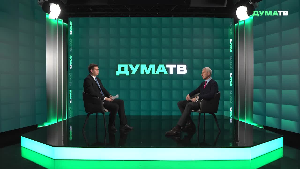 Создание правовой базы для инвестиций в спортивные школы и развитие инфраструктуры в регионах