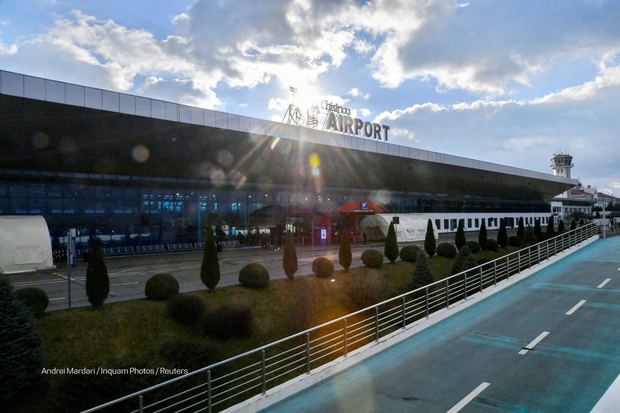 Летом 2026 года кишиневский аэропорт откроет 16 новых маршрутов Пассажиров ждут 16 новых маршрутов в Европу Азию и на курорты Средиземноморья которые будут запущены совместно с авиакомпаниями FlyOne и SkyUp Airlines