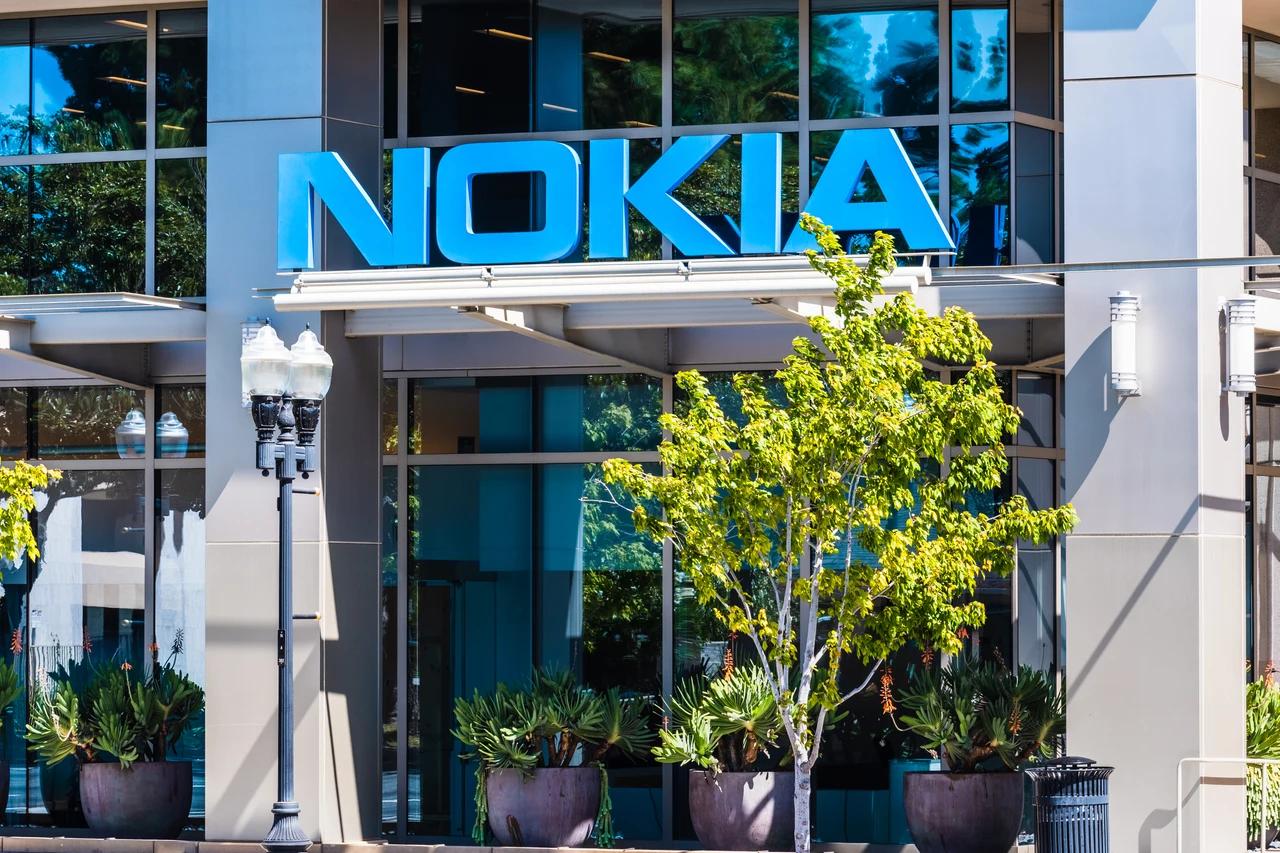 Nokia создаст департаменты ИИ и корпоративного развития