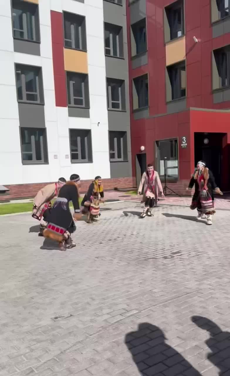 В Магадане началось заселение в новый жилой комплекс "Гороховое поле"