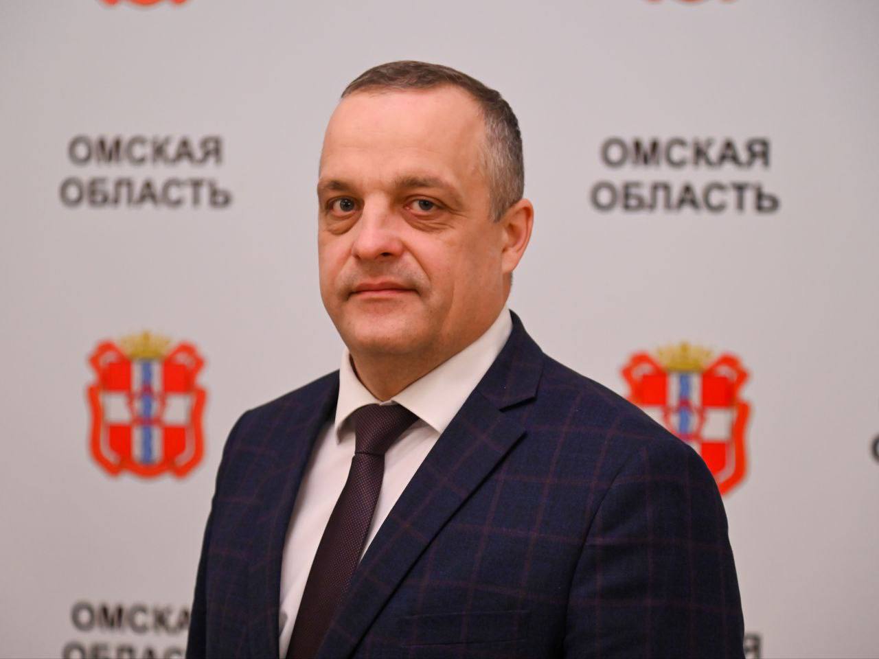 Руководителем Госстройнадзора Омской области назначен Дмитрий Александрович Пестряков Дмитрий Александрович ранее занимал должность первого заместителя министра транспорта и дорожного хозяйства региона имеет хороший опыт и зарекомендовал себя как ответственный руководитель Уверен под его началом ведомство получит новый вектор развития Виталий Хоценко в МАХ