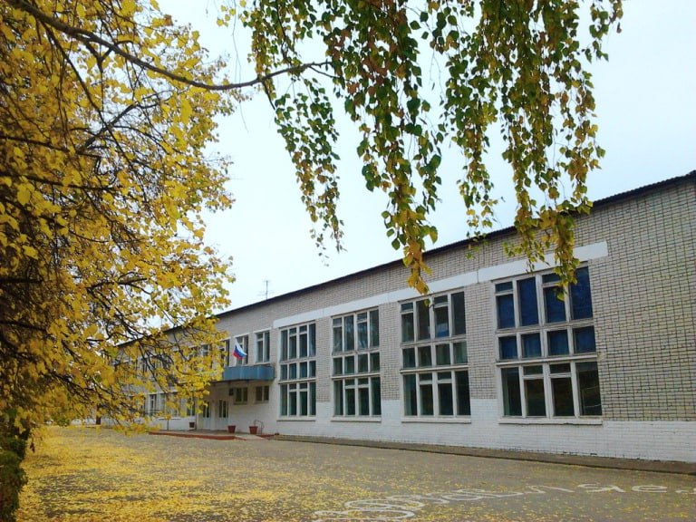 Прокуратура Чердаклинского района проводит проверку после смерти ребёнка инвалида во время торжественной линейки в Октябрьском сельском лицее Проверяется соблюдение законодательства об охране жизни и здоровья детей Ход расследования контролирует прокуратура Ульяновской области Подписаться на chpulsk