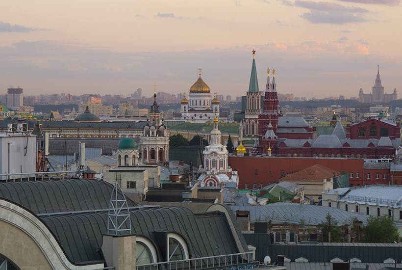 Самое дорогое вторичное жилье в Москве выставлено на продажу за 4 млрд рублей В сентябре 2025 года стоимость самого дорогого жилья на вторичном рынке Москвы составила примерно 4 млрд рублей Об этом сообщили ТАСС в агентстве недвижимости Intermark городская недвижимость ЧИТАТЬ НОВОСТЬ elitnoe