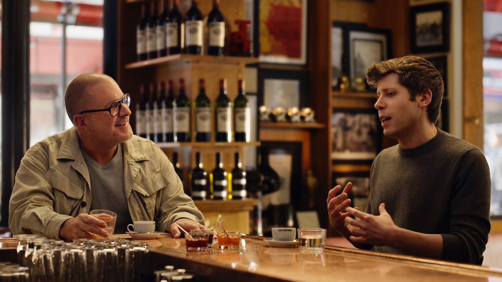 OpenAI отложила выпуск своего первого ИИ устройства до 2027 года Разработкой занимается бывший главный дизайнер Apple Джони Айв Wired новости iphonesru