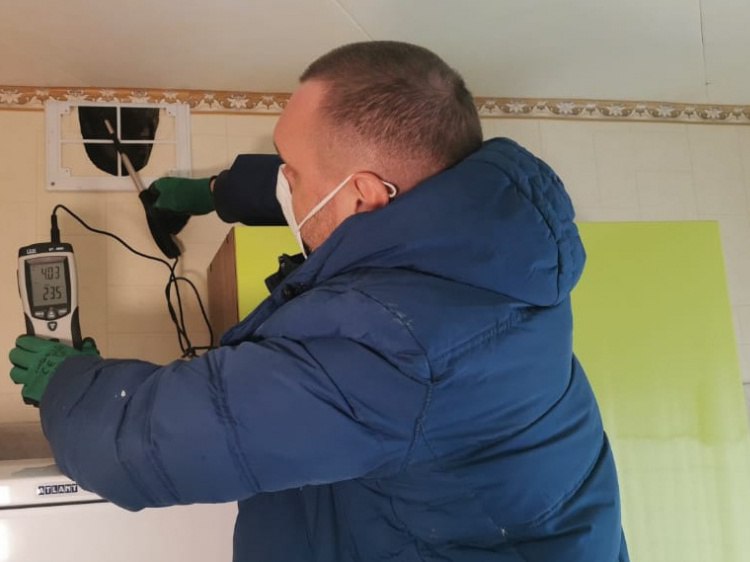 В Волгоградской области обнаружили полсотни несанкционированных подключений газа В Волгоградской области с начала года специалисты проверили газовое оборудование почти в 7 тысячах многоквартирных домов Как рассказали Волжский ру в инспекции государственного жилищного надзора было проведено 867 рейдов с участием представителей органов местного самоуправления госжилнадзора территориальных подразделений ГУ МЧС России по Волгоградской области территориальных подразделений МВД России специализированных организаций Во время осмотров зафиксировали 17 неисправностей газового оборудования которые устранили на месте Подробнее на Волжский ру   www volzsky ru index php wx 16 wx2 81529 ВолжскийРу волжский vlz