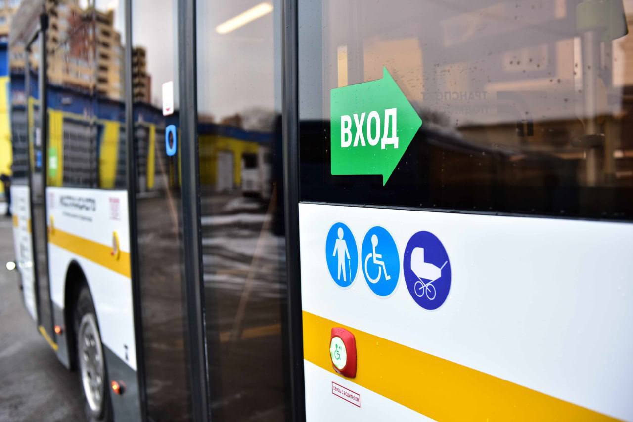 В Балашихе появятся беспилотные автобусы Инновационный транспорт заработает на трёх подмосковных маршрутах, в числе которых и автобус № 336 «Балашиха а/с Южная — Москва м. Партизанская ». Первые беспилотники запустят уже в 2027 году, а к 2035 году такой вид транспорта может стать массовым.