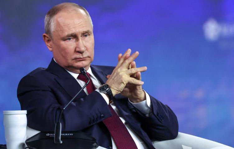 Путин примет участие в ПМЭФ-2025, сообщили в МИД РФ Фото: Сергей Бобылев/ ТАСС
