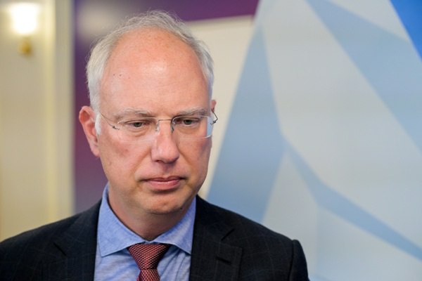 Кирилл Дмитриев сообщил о встрече с членами Американской торговой палаты В мероприятии участвовали представители свыше 150 компаний, работающих в России. Об этом глава Российского фонда прямых инвестиций написал в своём Telegram-канале. Какие темы обсуждались на встрече, Дмитриев не раскрыл. Подпишись на «Говорит Москва»