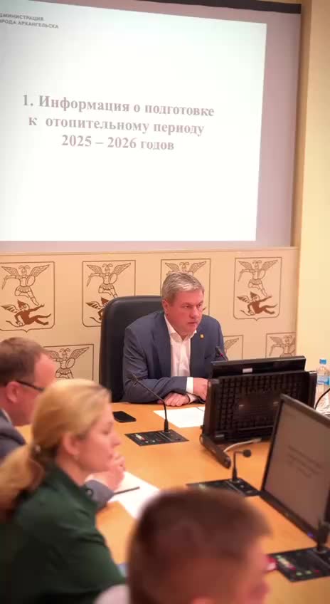 Глава Архангельска Дмитрий Морев проверил стройки и обсудил проблемы города