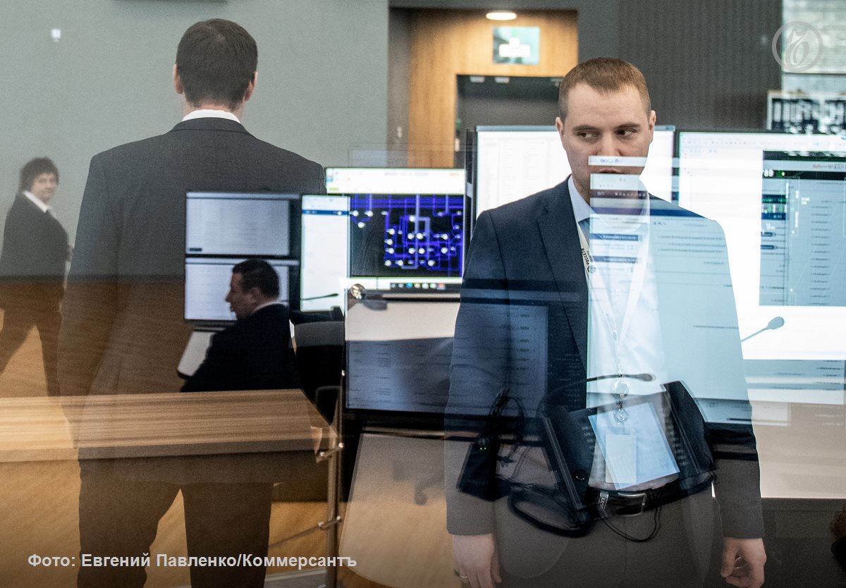 Власти предлагают создать в РФ аналог американского механизма венчурного финансирования SAFE Simple Agreement for Future Equity простое соглашение о будущей доле в компании стало известно Ъ Де факто это грант который может быть конвертирован в долю в капитале стартапа при его успехе Предложения по развитию технологического бизнеса в РФ обсуждались на заседании специальной рабочей группы СРГ по координации институтов развития при президентском Совете по нацпроектам Еще одна идея разрешить закупки продукции созданной с поддержкой федерального бюджета в интересах конкретного заказчика у единственного поставщика запретив закупки иностранных аналогов Ъузнал