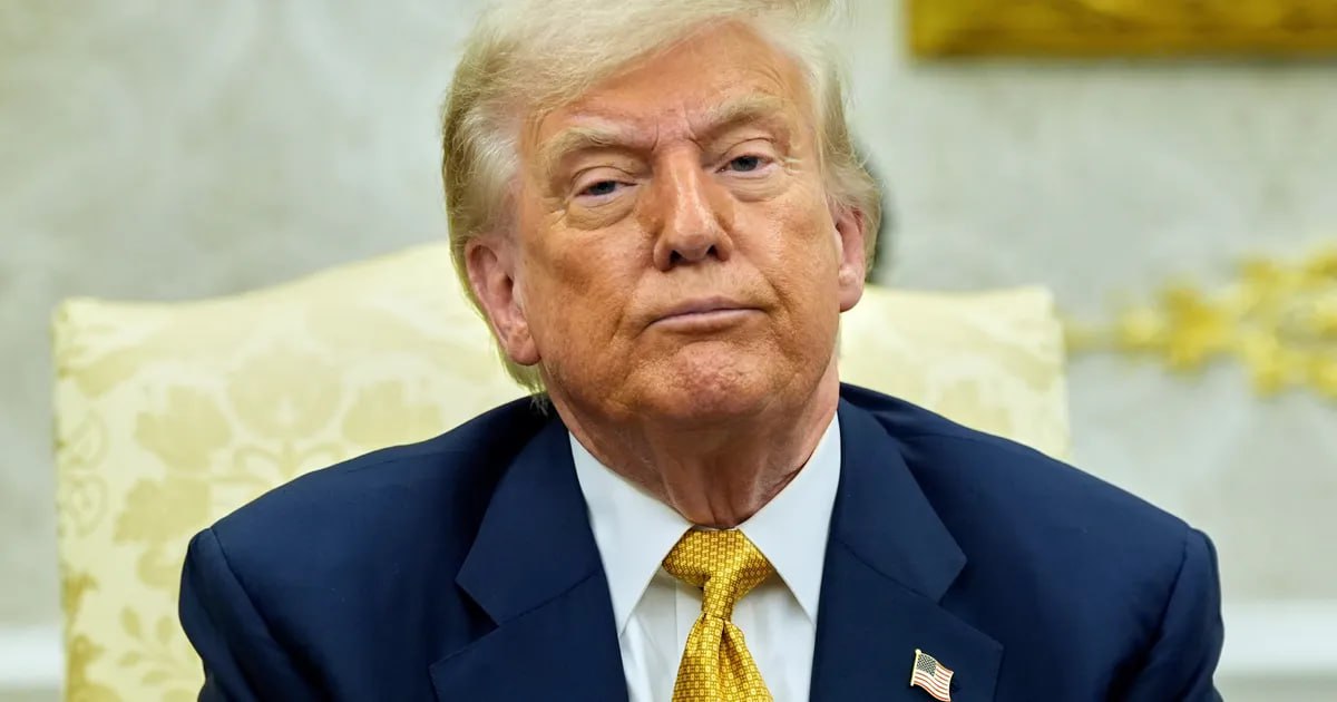  Президент США Дональд Трамп проиграл 75% судебных исков за полгода За первые полгода повторного пребывания Трамп столкнулся с 500 судебными исками, которые оспаривают его действия. Большая часть из них связана с делами иностранных студентов в которых рассматривали ошибки в их документах и криминального прошлого. Отмечается, что в пользу действующего главы штатов в большинстве случаев решение в его пользу принимают им же и назначенные судьи. __________ Оставить обращение