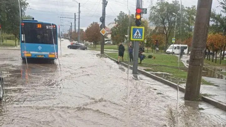 Общественный транспорт в Кишиневе временно не будет работать   Меры приняты для того, чтобы обезопасить пассажиров и персонал.