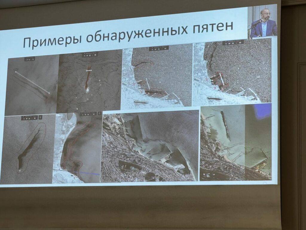 С 2022 года на Каспии зафиксировали более 400 нефтяных пятен, но в Казахстане их ни разу не признали За три года спутники обнаружили на Каспии свыше 450 нефтяных пятен, но в Казахстане не один из них официально не признан загрязнением. Об этом сообщил координатор проекта «Прозрачный мир на Каспии» Андрей Балагуров. По его словам, мониторинг ведется с помощью радиолокационных спутников, фиксирующих участки с нефтяной пленкой — она сглаживает волнение воды и на снимках выглядит как темные зоны. В июне 2025 года в Минэкологии предположили, что активисты могли перепутать пятна с тенями от облаков или поднявшимся со дна илом. Балагуров считает, что такие ответы демонстрируют нежелание разбираться в причинах. По его мнению, отказ признавать проблему связан с тем, что фиксация разлива требует сложных действий — от межгосударственных согласований до привлечения ведомств. #kursiv_news