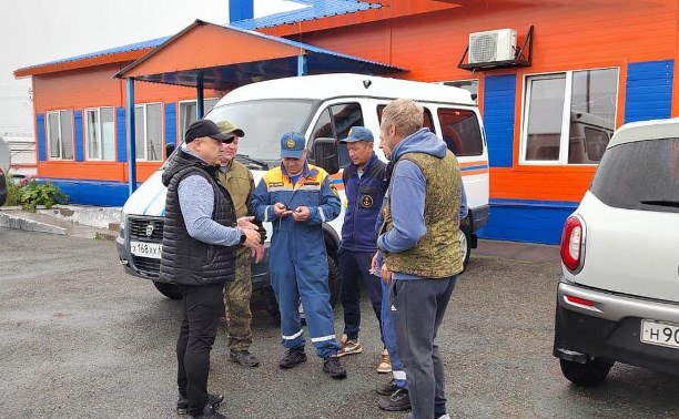 На Курилах пропала группа туристов из 10 человек Они не вышли на связь в оговоренное время astv ru jswtmc utm tg