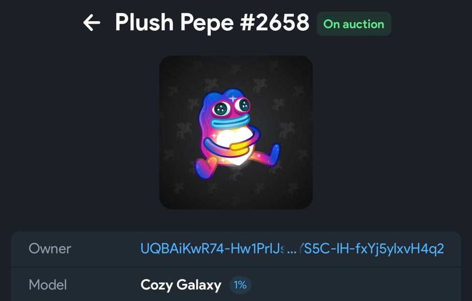 Plush Pepe - Cozy Galaxy только что была продана за $100,243 или 7,905,000 рублей. Эта сделка стала самой дорогой в истории NFT-подарков.  Самое забавное, что человек, который её продал, купил эту Пепе в январе за 2.000 рублей. Вот это я понимаю поймал иксов!      Gifts Browser   Telegram Stars  #gifts