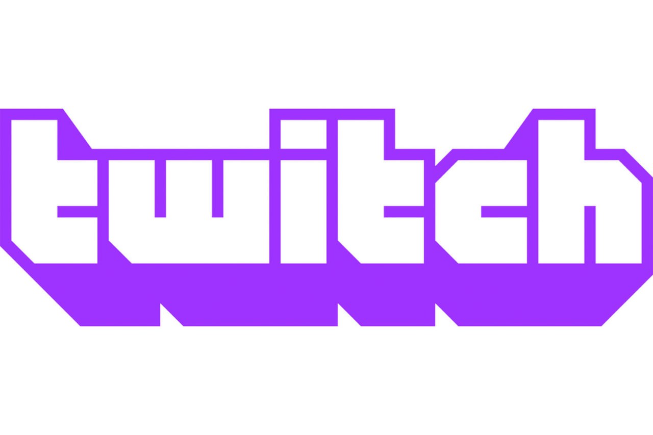 СТРИМИНГОВАЯ ПЛАТФОРМА У ЗВЕЗД TWITCH ОБВАЛИЛИСЬ ПРОСМОТРЫ ПОСЛЕ БЛОКИРОВКИ БОТОВ Многие популярные стримеры на платформе Twitch столкнулись с резким падением аудитории после того как сервис внедрил новые меры по борьбе с накруткой просмотров Обвал показателей активно обсуждается пользователями платформы В конце июля глава Twitch Дэн Клэнси анонсировал ужесточение политики против сервисов искусственно увеличивающих онлайн показатели Платформа внесла изменения в свой исходный код чтобы более эффективно выявлять и блокировать ботов имитирующих присутствие живых зрителей После вступления этих мер в силу у ряда известных авторов контента значительно сократилось число зрителей Например средний онлайн на дополнительном аккаунте Asmongold zackrawrr за последние три месяца составлял 45 50 тысяч зрителей тогда как последние трансляции собирают лишь 29 30 тысяч Сооснователь организации OTK Mizkif также продемонстрировал значительное падение его недавняя трансляция привлекла в среднем 9142 зрителя что контрастирует с прежними 17 126 Аналогичная ситуация наблюдается у xQc Emiru и ряда других крупных авторов контента чьи показатели оказались существенно ниже привычных Изменения затронули не только топовых стримеров Так среднее количество зрителей на канале стримешри Mira обрушилось примерно с 1000 до 200 После вступления новых правил в силу некоторые известные стримеры временно приостановили свои трансляции Это вызвало предположения среди зрителей что авторы контента ищут способы обойти систему или не хотят выходить в эфир с заметно сократившимся числом зрителей ФОТО Twitch аврорамедиа твич Telegram экосистема АВРОРА МЕДИА МЕДИА НОВОСТИ РЕГИОН ЛАЙФ СПОРТ ГЕРЛЗ ХАЙТЕК ПЕРСОНЫ ИНСАЙД КРИМИНАЛ МОЛОДОСТЬ LIVE АВРОРА МЕДИА YOUTUBE RUTUBE