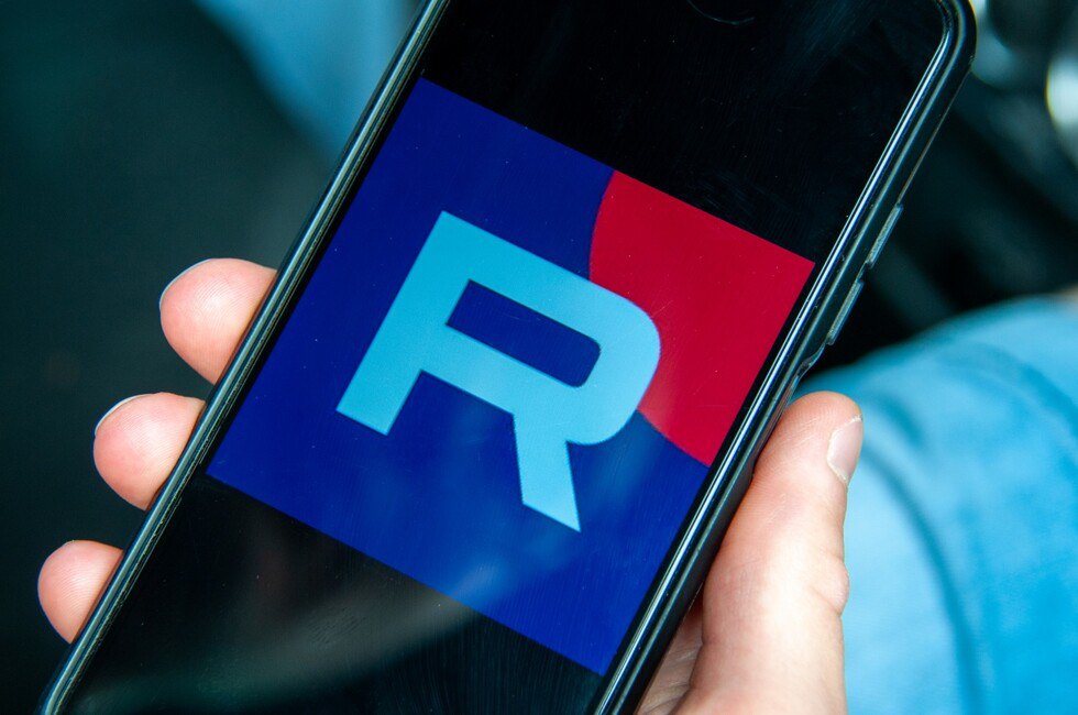 RUTUBE зафиксировал десятикратный рост просмотров в исторических регионах России Просмотры в Республике Крым, ЛНР, ДНР, Запорожской и Херсонской областях достигли 445 миллионов. Количество каналов на RUTUBE также стремительно растет, достигнув 4,2 миллиона к концу июня. Наибольшей популярностью пользуется пользовательский контент, а также категории «развлечения», «детский контент», «спорт» и «телепередачи». Фото: Svetlana Vozmilova/Global Look Press Читать полностью Подписаться