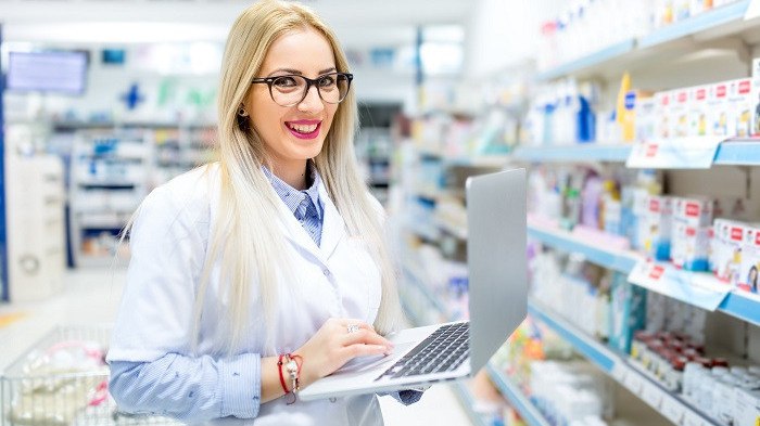 Росздравнадзор утвердил новые оценочные листы для проверки фарморганизаций на соответствие лицензионным требованиям Приказ затронет дистрибьюторов и федеральные аптеки Подробнее   clck ru 3QzbzL Фармвестник Регуляторика