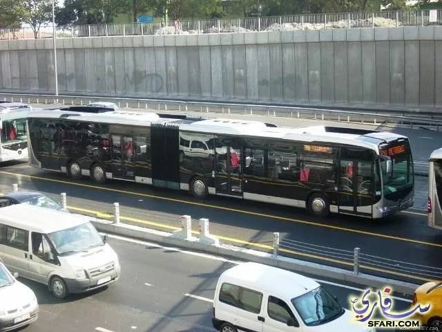 На линии метробуса в будущем может появиться двухэтажный транспорт  Такую идею предложил губернатору бизнесмен Евгений Хамин. Метробус, который будет ходить от аэропорта до ВГУ, может стать частью транспортно-туристического кольца города.  Кроме двухэтажных автобусов, в него могут войти канатные дороги длиной 3 и 1,1 км, в том числе от главного корпуса ВГУ до Петровской набережной. Также Евгений Хамин вновь предложил реализовать проект водных такси и речных трамваев с общим маршрутом 16,5 км.   Как вам идея?    Подписаться    Прислать новость