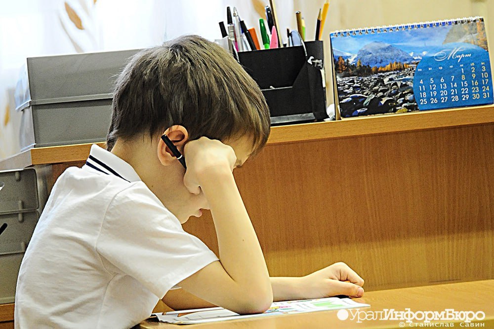 Мединский Прилепин и стихи об СВО попали в список книг которые Минпросвещения рекомендует для чтения детям Перечень патриотической литературы для внеклассного чтения опубликован на сайте ведомства Отмечается что все произведения в нем написаны современными авторами
