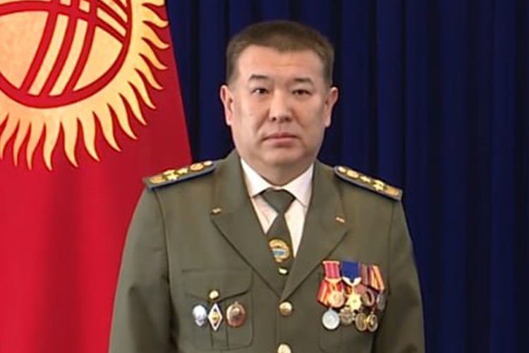 И о председателя ГКНБ назначен Жумгалбек Шабданбеков Жумгалбек Шабданбеков назначен исполняющим обязанности председателя Государственного комитета национальной безопасности Об этом сообщили в пресс службе главы государства Отмечается что кандидатура Жумгалбека Шабданбекова вносится для согласования в Жогорку Кенеш для назначения на должность председателя ГКНБ Жумгалбек Шабданбеков занимал пост начальника 9 й службы и заместителя председателя ГКНБ с 2020 года 24KG Новости Кыргызстана