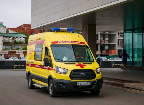 Во Владивосток экстренно эвакуировали 16-летнего уссурийца с поражением сердца Парня с подозрением на миокардит спасали работники нескольких медучреждений Читать подробнее на сайте...