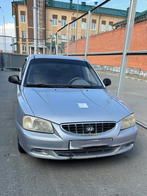 В Заводоуковске местная жительница осуждена за «пьяную езду» С учетом позиции государственного обвинителя 32-летняя жительница Заводоуковска признана судом виновной по ч. 1 ст. 264.1 УК РФ. В марте 2025 года подсудимая, лишенная в прошлом году права управления транспортным средством за отказ от прохождения медицинского освидетельствования, управляла своим автомобилем HYUNDAI ACCENT в состоянии опьянения. ⏺ 300 часов обязательных работ лишение права управления транспортными средствами на 2 года 6 месяцев конфискация автомобиля HYUNDAI ACCENT
