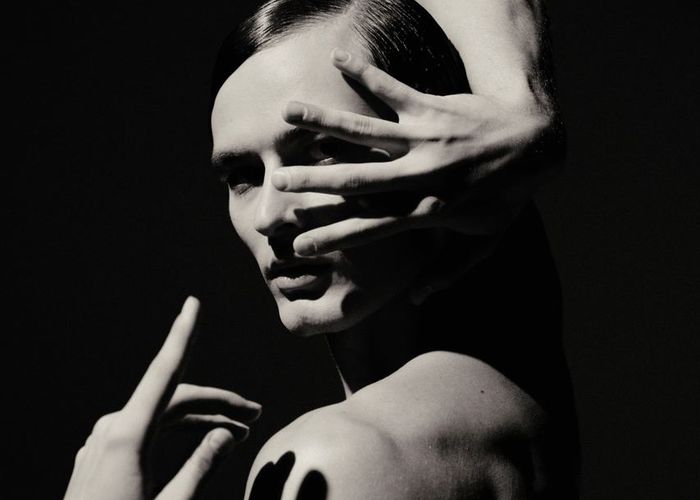 Гала концерт танцовщика Ильдара Гайнутдинова Танец без имени пройдёт 25 февраля в Кремлёвском дворце Участие примут солисты балетной труппы Большого театра олимпийские чемпионки и музыканты