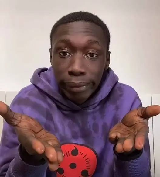 Хаби Лейм заменил себя нейросетью за 1 млрд Самый популярный тиктокер планеты сдал свой личный бренд в аренду Теперь вместо него работать будет ИИ клон вести прямые эфиры снимать ролики и интегрировать рекламу Пока цифровая копия пашет реальный Хаби может просто наслаждаться жизнью Как вам такое будущее Бизнес Подписаться