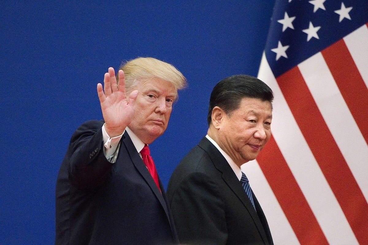 Дональд Трамп и Си Цзиньпин, вероятно, встретятся перед саммитом АТЭС в Южной Корее или во время него. Трамп может посетить Китай перед поездкой на саммит АТЭС в период с 30 октября по 1 ноября. South China Morning Post