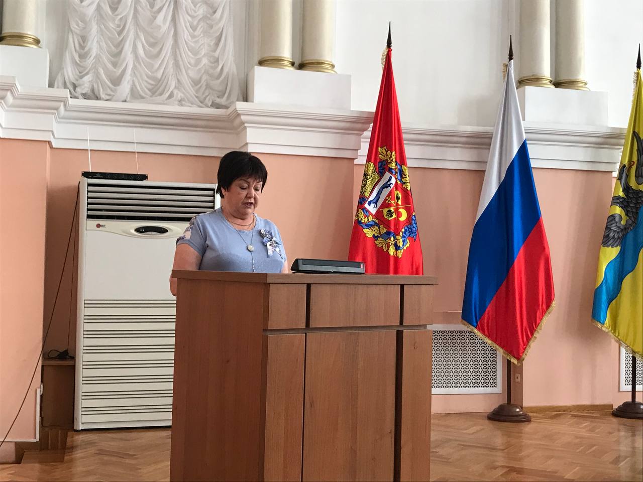 Председателя счетной палаты Оренбурга освободили от должности #Про_Общество Депутаты Горсовета Оренбурга досрочно освободили от должности Татьяну Перову, которая возглавляла счетную палату города. Ранее она написала заявление об уходе. По словам Перовой, это решение взвешенное и обдуманное. «За 28 лет сформировались кадры, которые смогут меня заменить». В качестве преемника, Татьяна Перова порекомендовала своего заместителя.