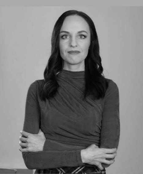 Умерла журналист-расследователь Ирина Панкратова. В конце 2024 года у нее был обнаружен рак и сегодня Ирины не стало. В 2024 году Ирина получила престижную премию «Редколлегия» за статью-расследование по делу кражи Железняком денег вкладчиков Пробизнесбанка Бывший казначей ФБК признана экстремистской организацией . Подписывайтесь ДИССИДЕНТ ОБСУДИТЬ В ЧАТЕ