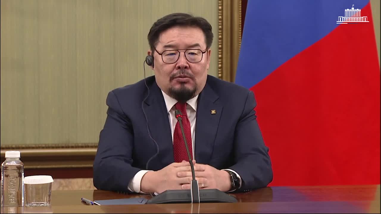 Мишустин и Занданшатар обсудили углубление российско-монгольского сотрудничества