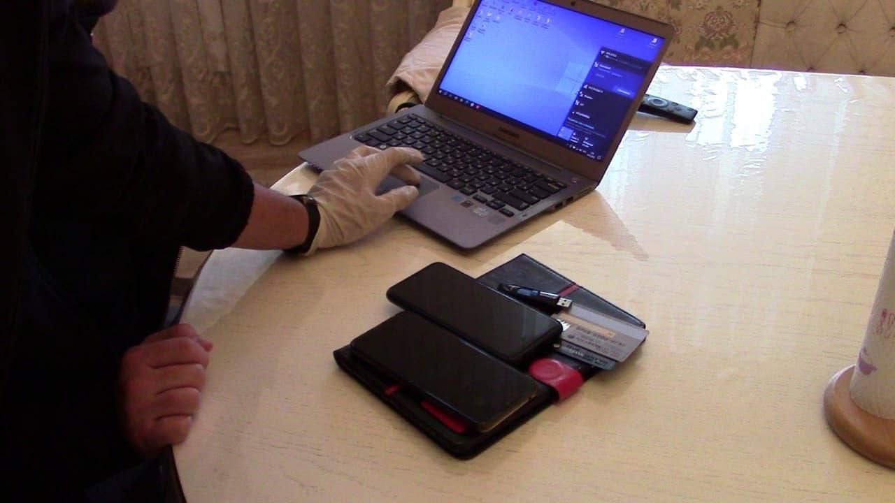 Жительницу Махачкалы обвиняют в экстремистских призывах в соцсетях Следственный отдел УФСБ по Дагестану возбудил уголовное дело против местной жительницы которую подозревают в размещении экстремистских призывов в Telegram По версии следствия в апреле этого года женщина оставила комментарий с побуждением к насилию против людей по религиозному признаку Сейчас устанавливаются все обстоятельства произошедшего РГВК Дагестан в МАХ