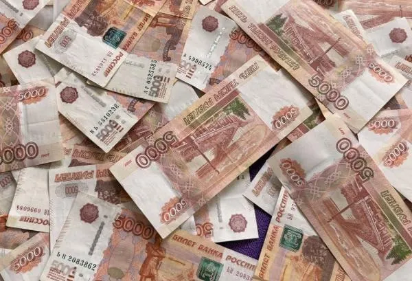 В Бурятии бывшего руководителя стройфирмы осудили за растрату 4 6 млн рублей В суде установлено что в ноябре 2015 года бывший предприниматель заключил с федеральным унитарным предприятием договор подряда на строительство многоквартирного дома и его инженерное обеспечение Однако вместо этого он похитил и потратил 4 6 млн рублей с объекта