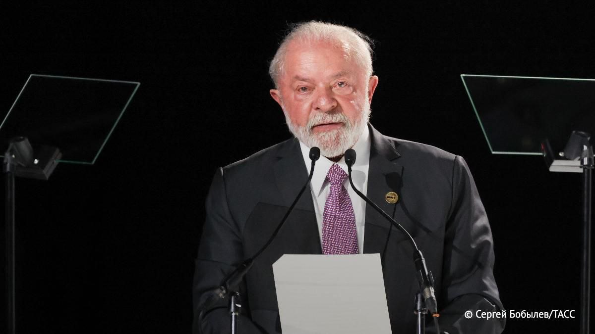 Лула да Силва по итогам саммита БРИКС назвал безответственными угрозы Трампа ввести пошлины в отношении партнеров сообщества.